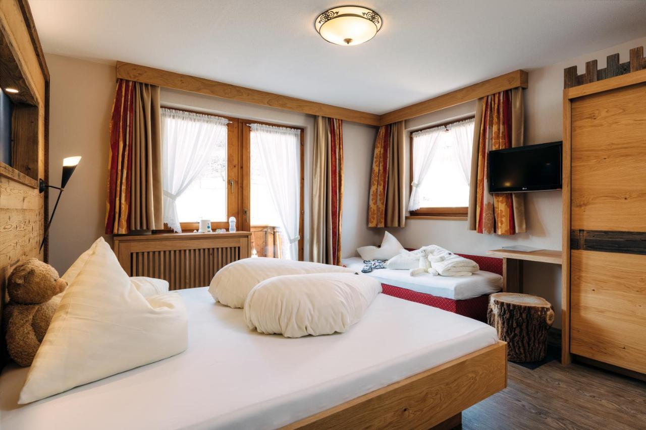 Kinderhotel Laderhof Ladis Eksteriør bilde